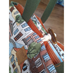 Hunde Reise-/Restaurantdecke Kleinstadt 95x65 cm Handmade with Love